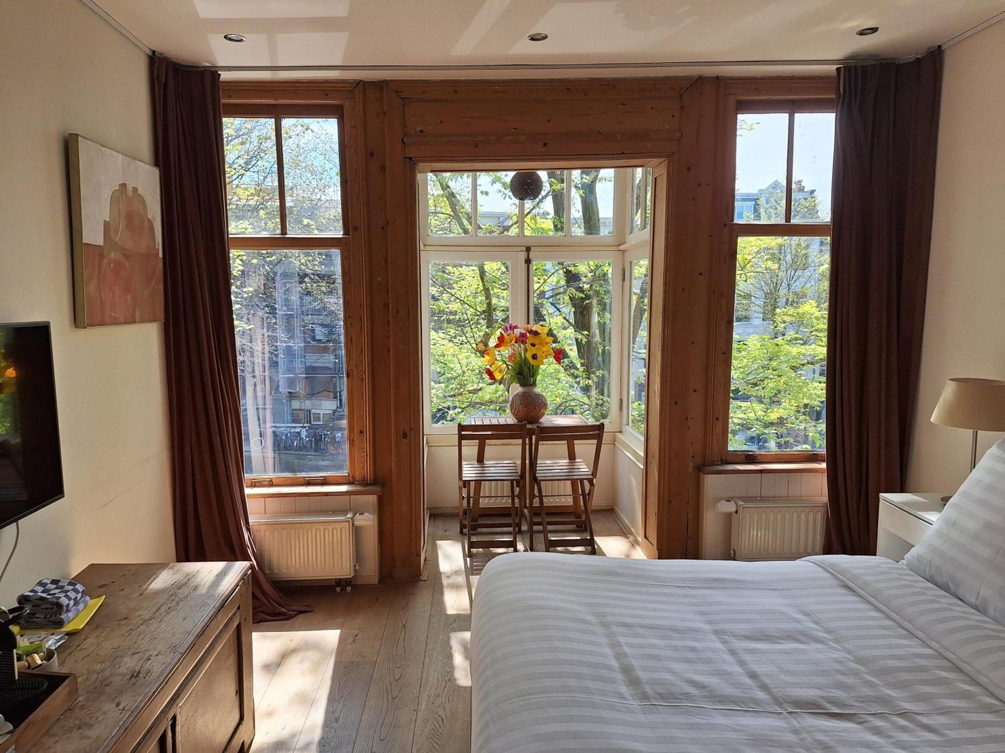 A B&B アムステルダム エクステリア 写真